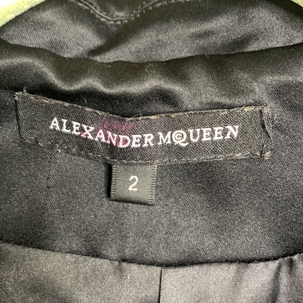Alexander McQueen Power Shoulder Blazer‎ - Picture 2 of 7